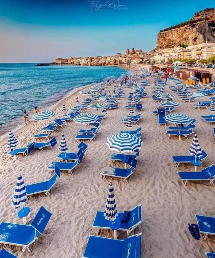 Green Villa Sand Beach Center Close Sea Veiw Cefalu Exterior photo